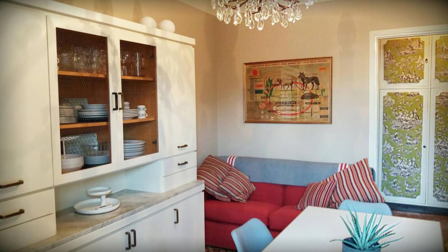 Charming Family Nest In Citta' Studi Apartment